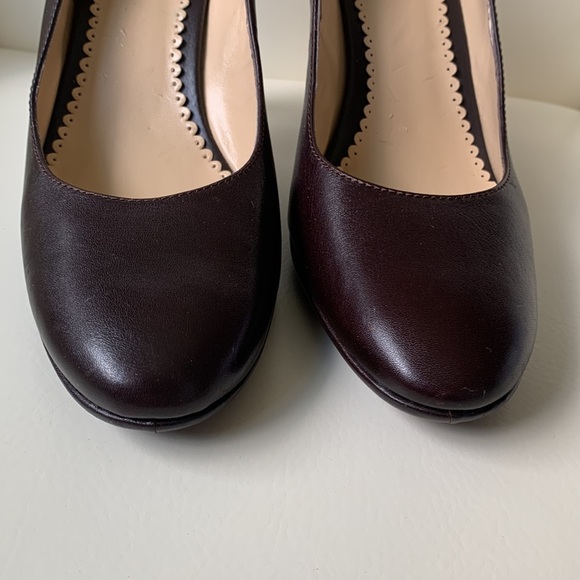 Oscar de la Renta Platform Brown Leather Pumps - Picture 3 of 14